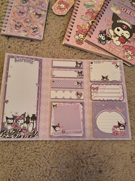 Albumy naklejki Sanrio Kuromi notesiki