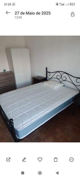 Cama de casal com colchão