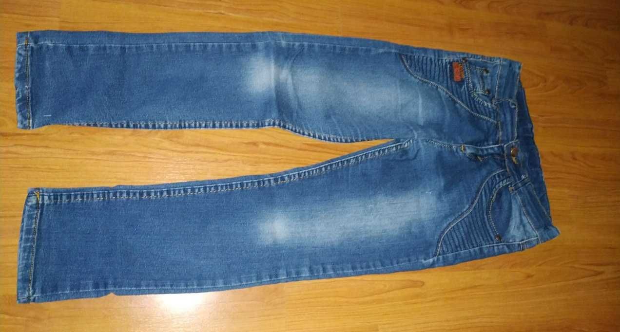 Продам джинси хлопчик розмір 24