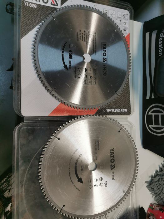 Używana piła tarczowa do aluminium Yato YT-6099