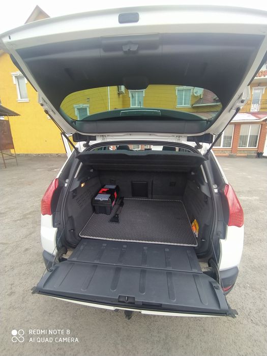 Продам авто peugeot 3008 2.0 гібрид