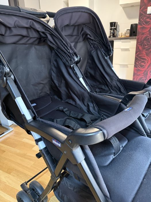 Wozek dla blizniakow