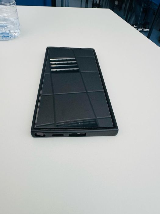 Samsung S24 Ultra como novo