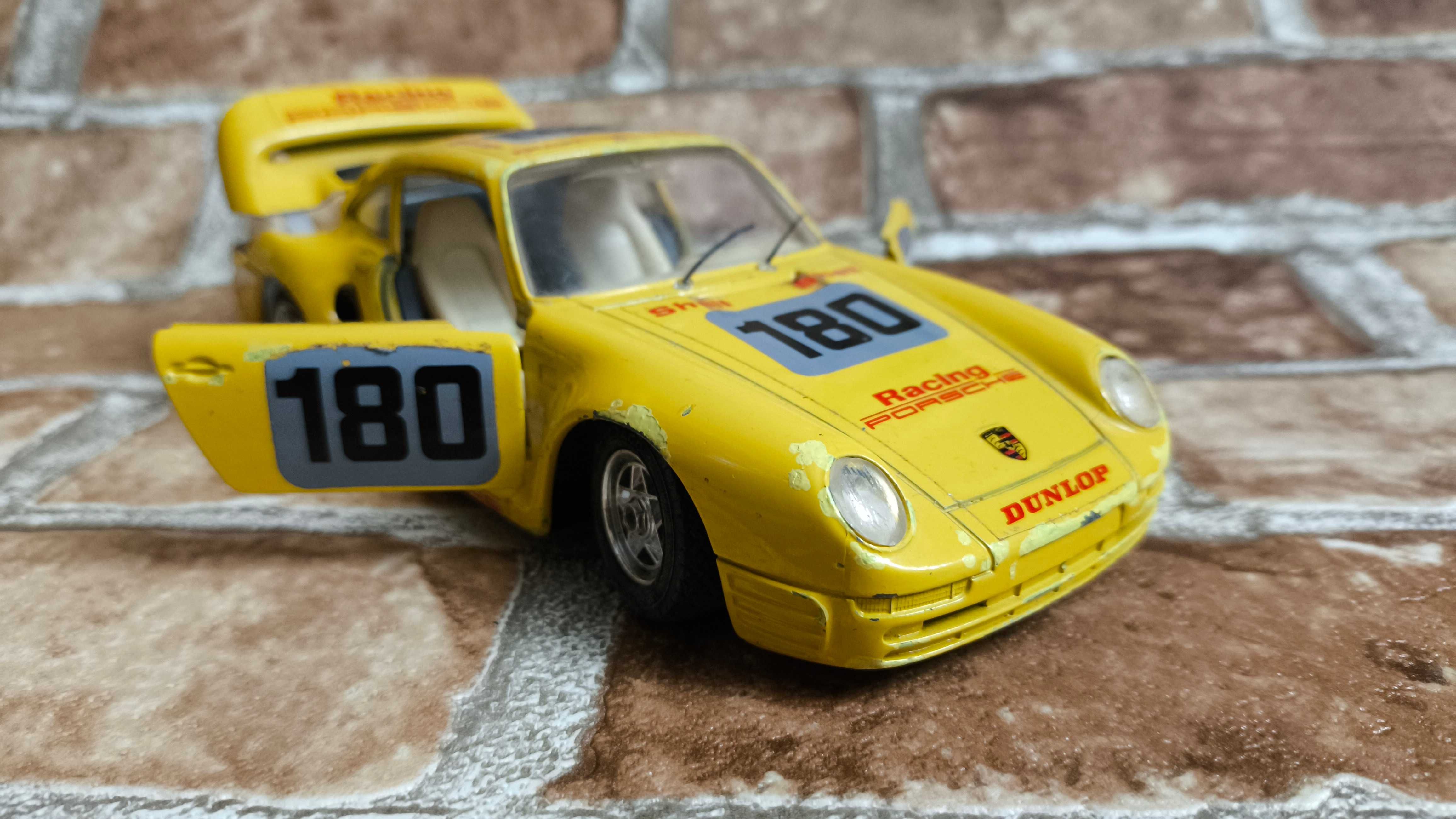 Машинка, іграшка Porsche 959 1:24 Bburago Italy