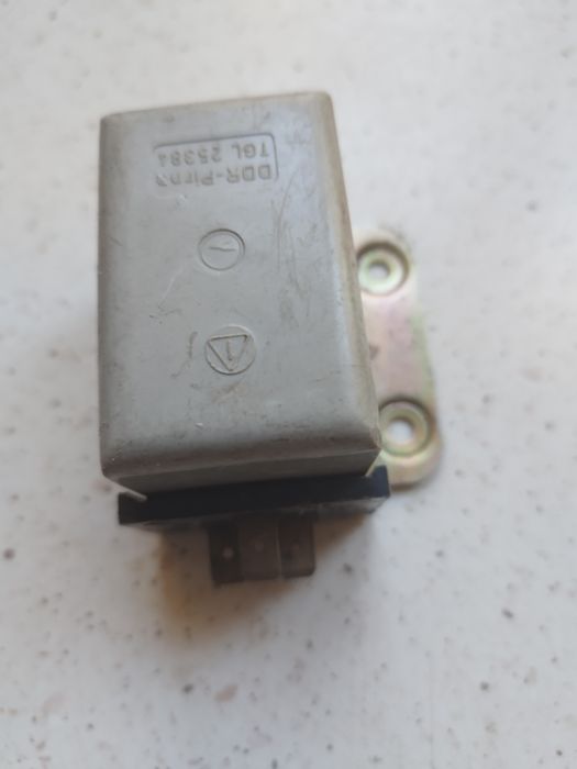 Stare części Prl cylinderki i inne drobiazgi