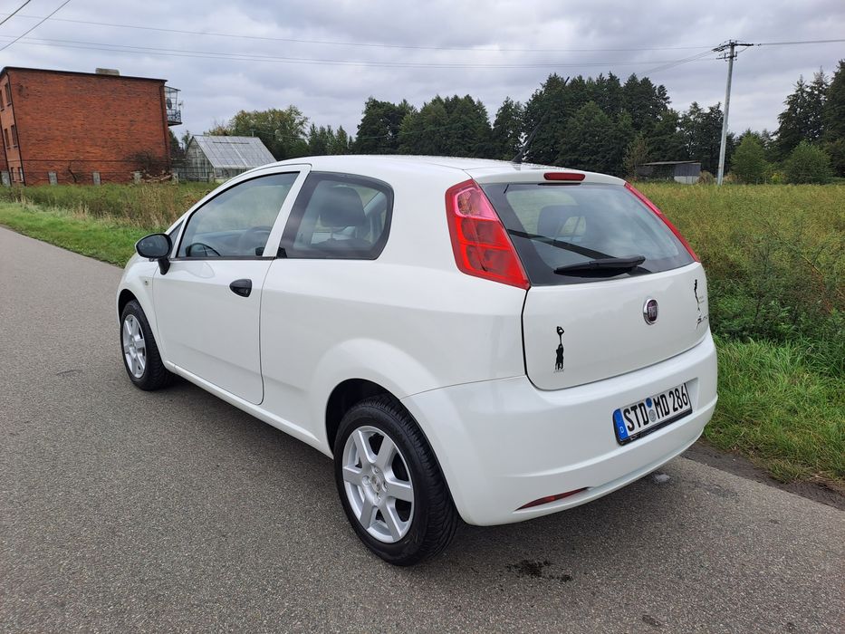 Fiat Grande Punto Lift 2010r. 1.2 klima zadbany