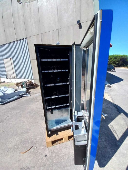 3 Máquinas de Vending – Funcionam perfeitamente