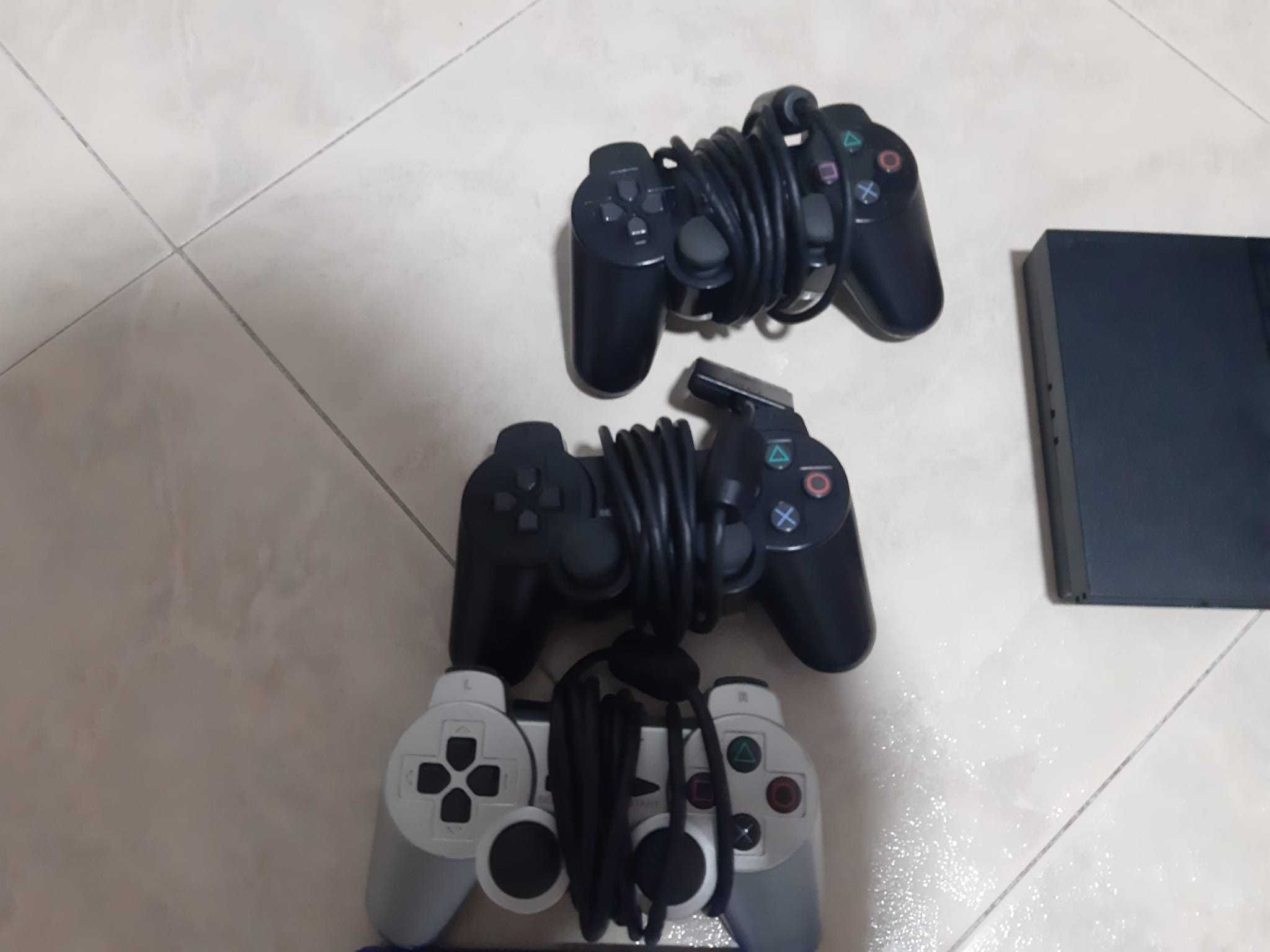 PS2 Com comandos e Jogos - Negociavel