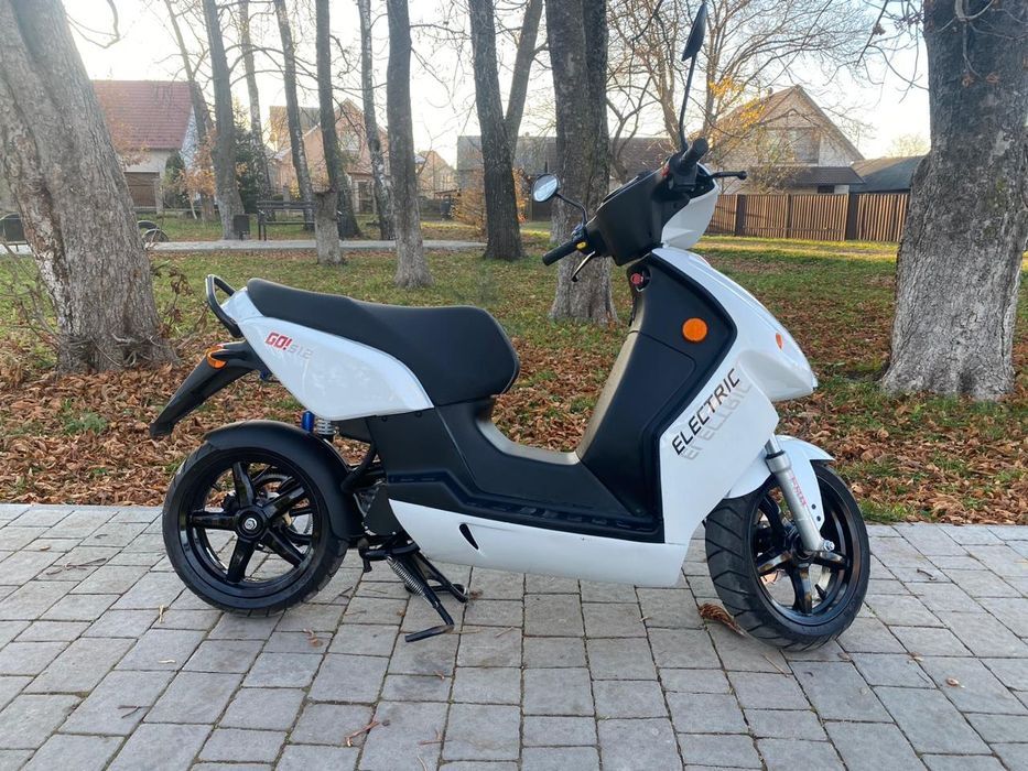 Продається електроскутер