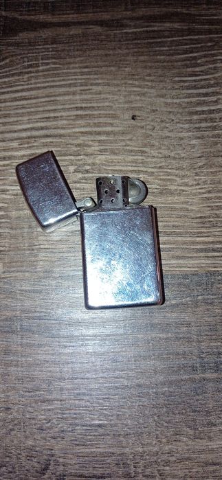 Зажигалка бензиновая Zippo