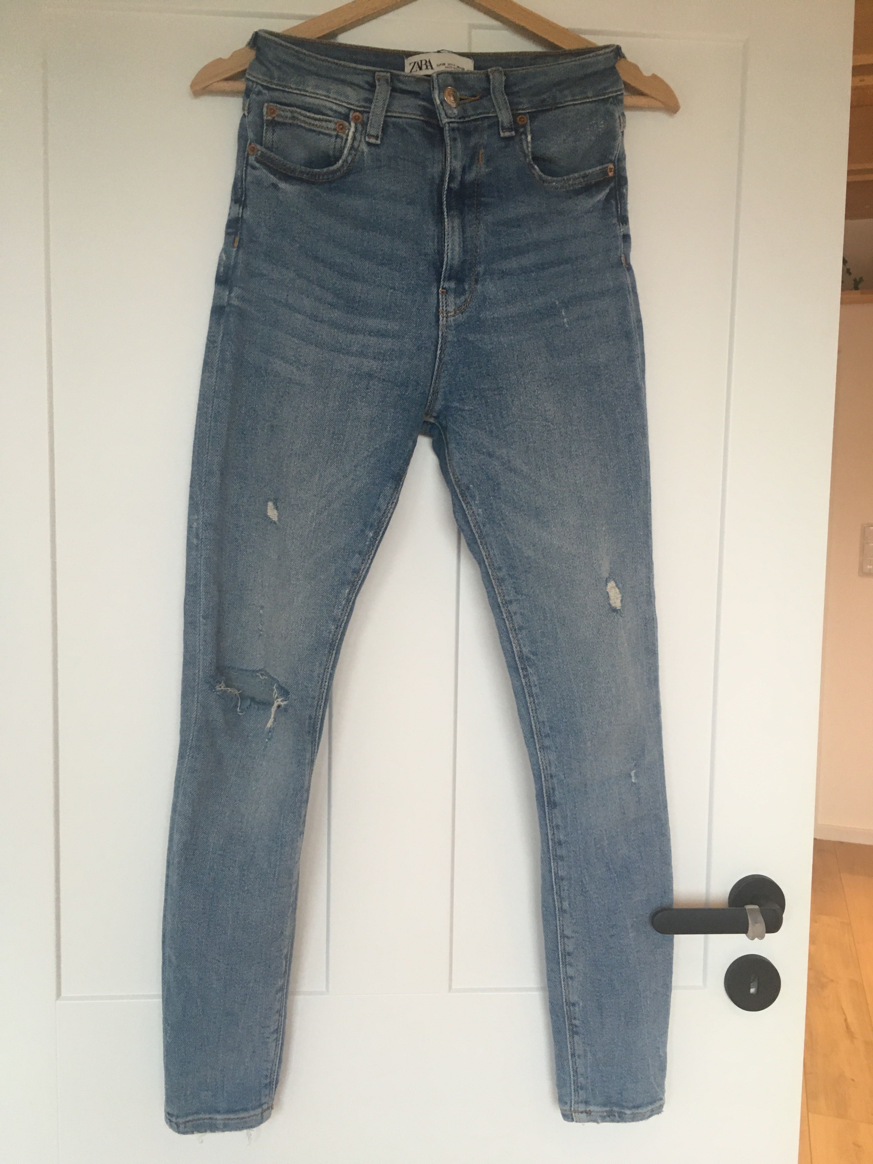Spodnie jeansowe Zara 36