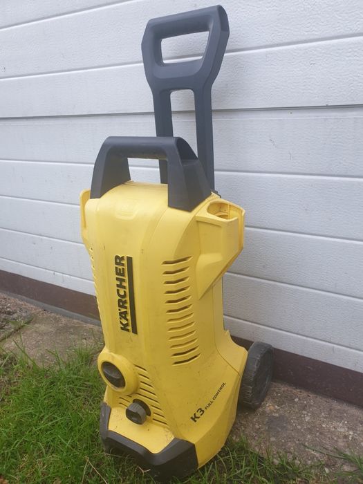 Uszkodzona myjka karcher k3 króciec złącze ciśnieniowe silnik
