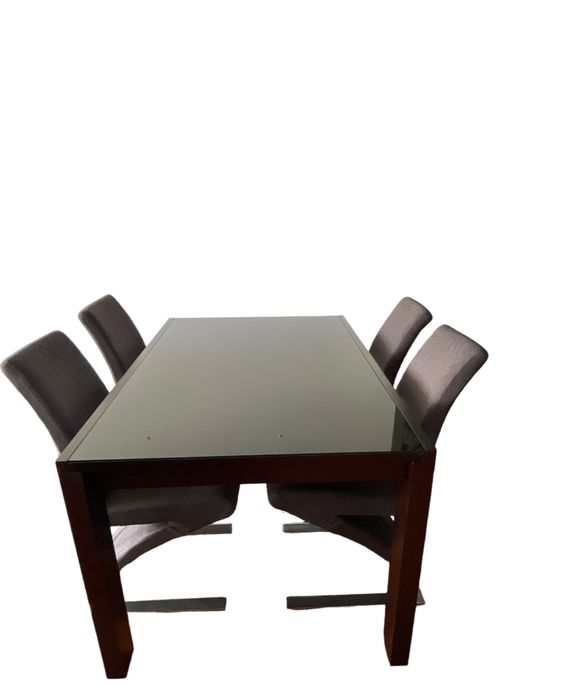 Mesa sala jantar com 4 cadeiras c/Nova