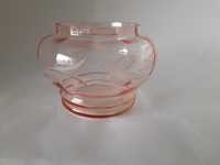 Szkło stare różowa ręcznie szlifowane szkło-wazon.