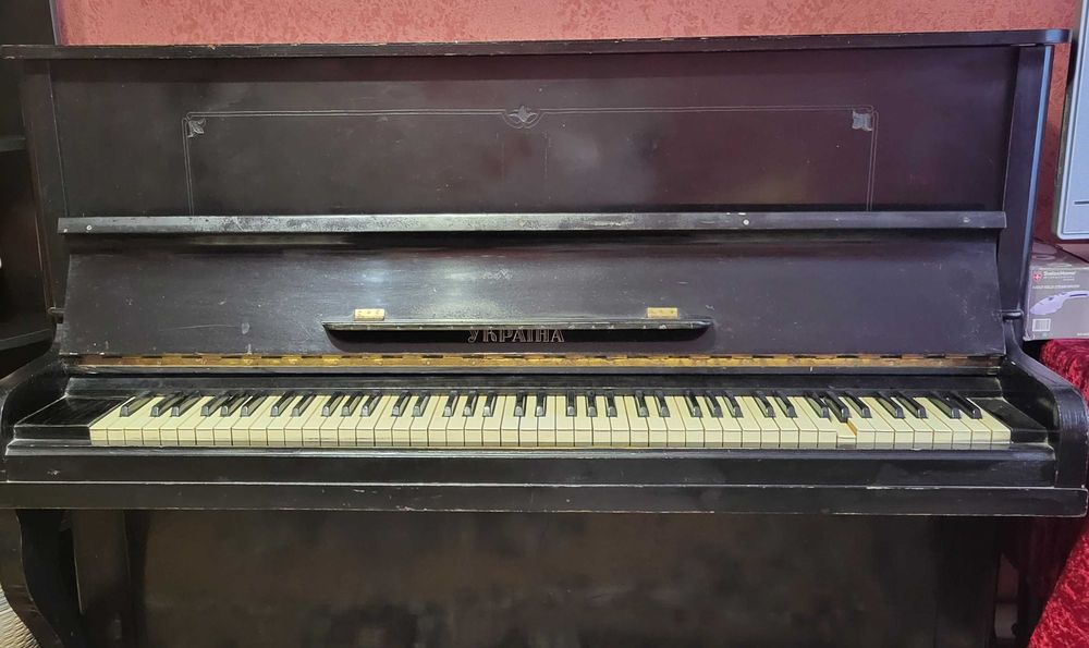 Фортепіано Україна
