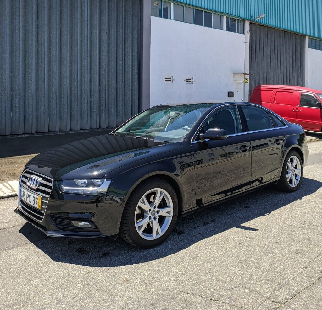 Audi A4 2.0 TDi Business Line Sport 2015