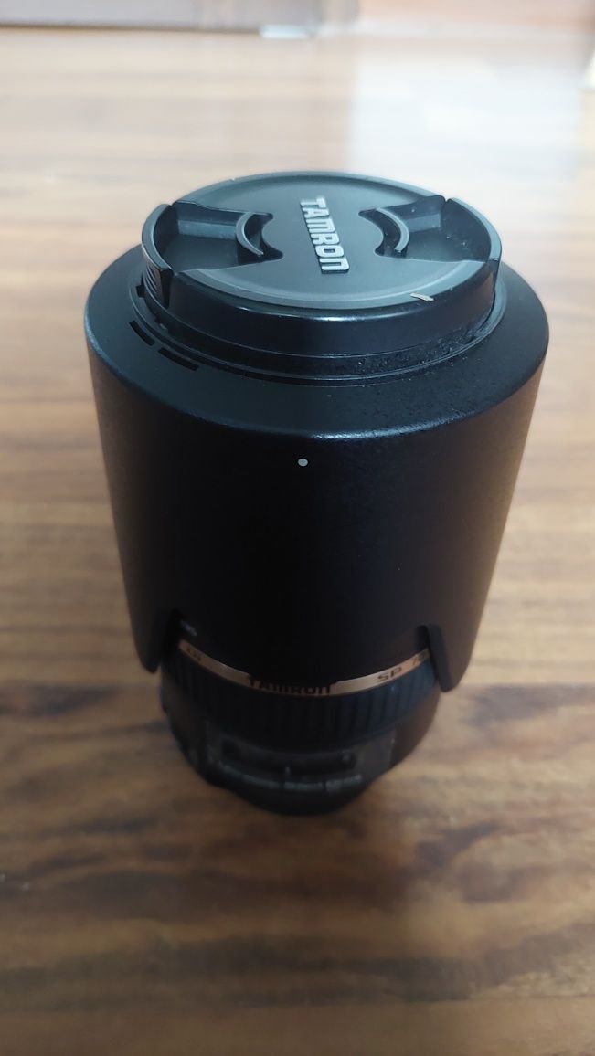 Obiektyw Tamron 70-300 mocowanie Nikon