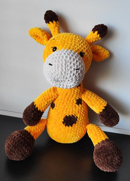 Żyrafa na szydełku