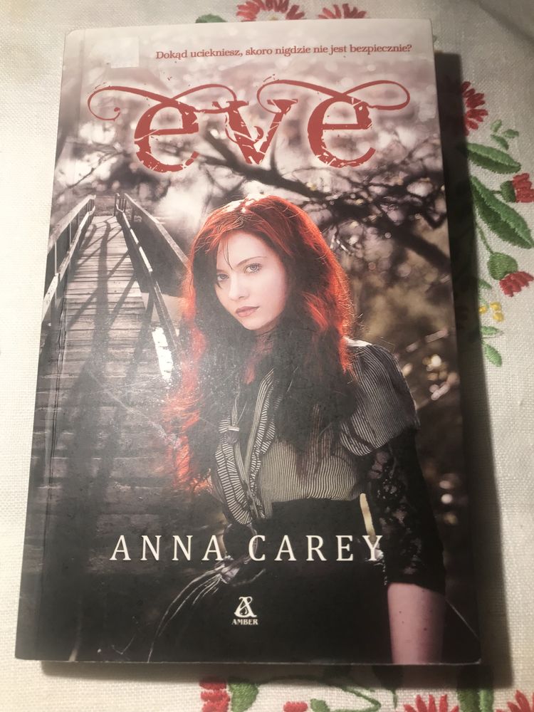 Eve - Anna Carey