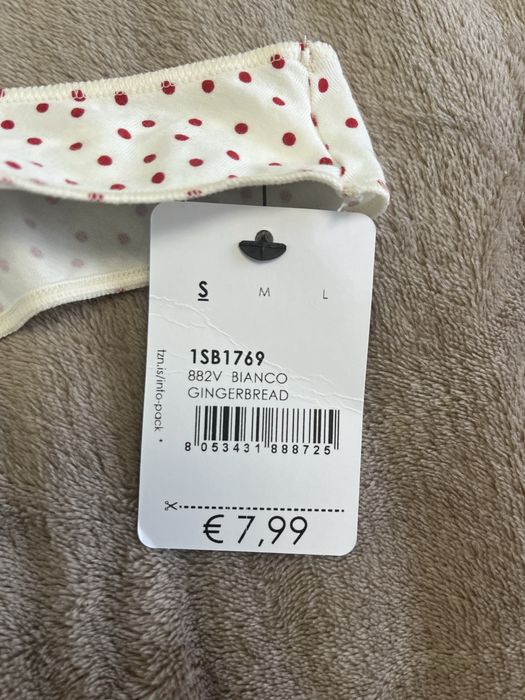 Продам жіночі нові Труси tezenis