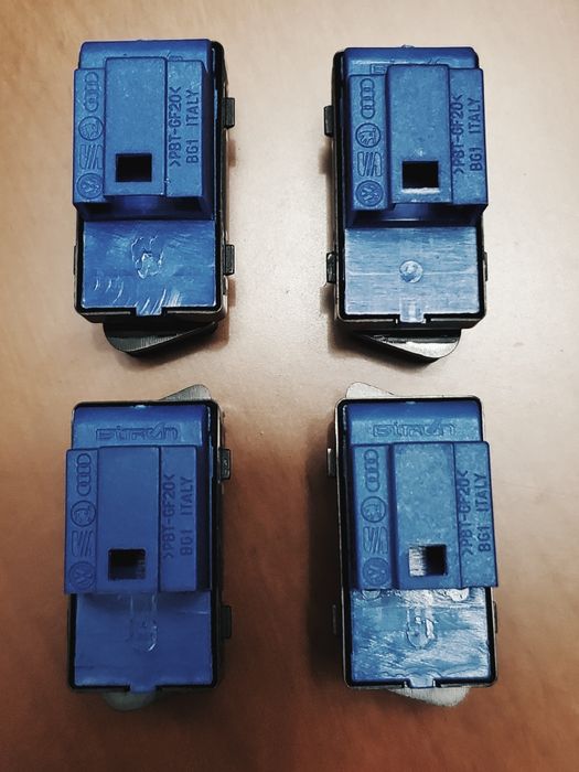 Кнопки центрального замка VW Touareg | Оригінал | Нові | 7P6962125A/6A