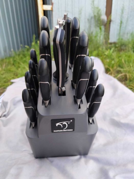 Zestaw noży Nanfang Brothers 17 szt. ze stali damasceńskiej
