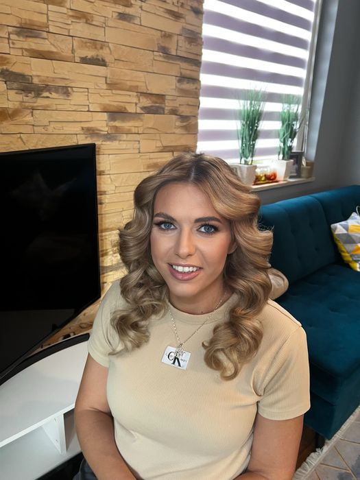 Profesjonalny makijaz, fryzury, keratynowe prostowanie z dojazdem