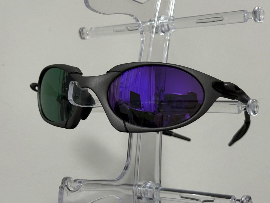 Сонцезахисні окуляри Oakley Romeo Metal Polarized