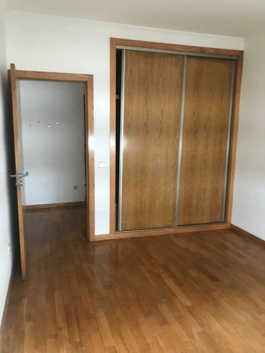 T3 Centro | último andar | cozinha equipada | garagem 2 carros fechada