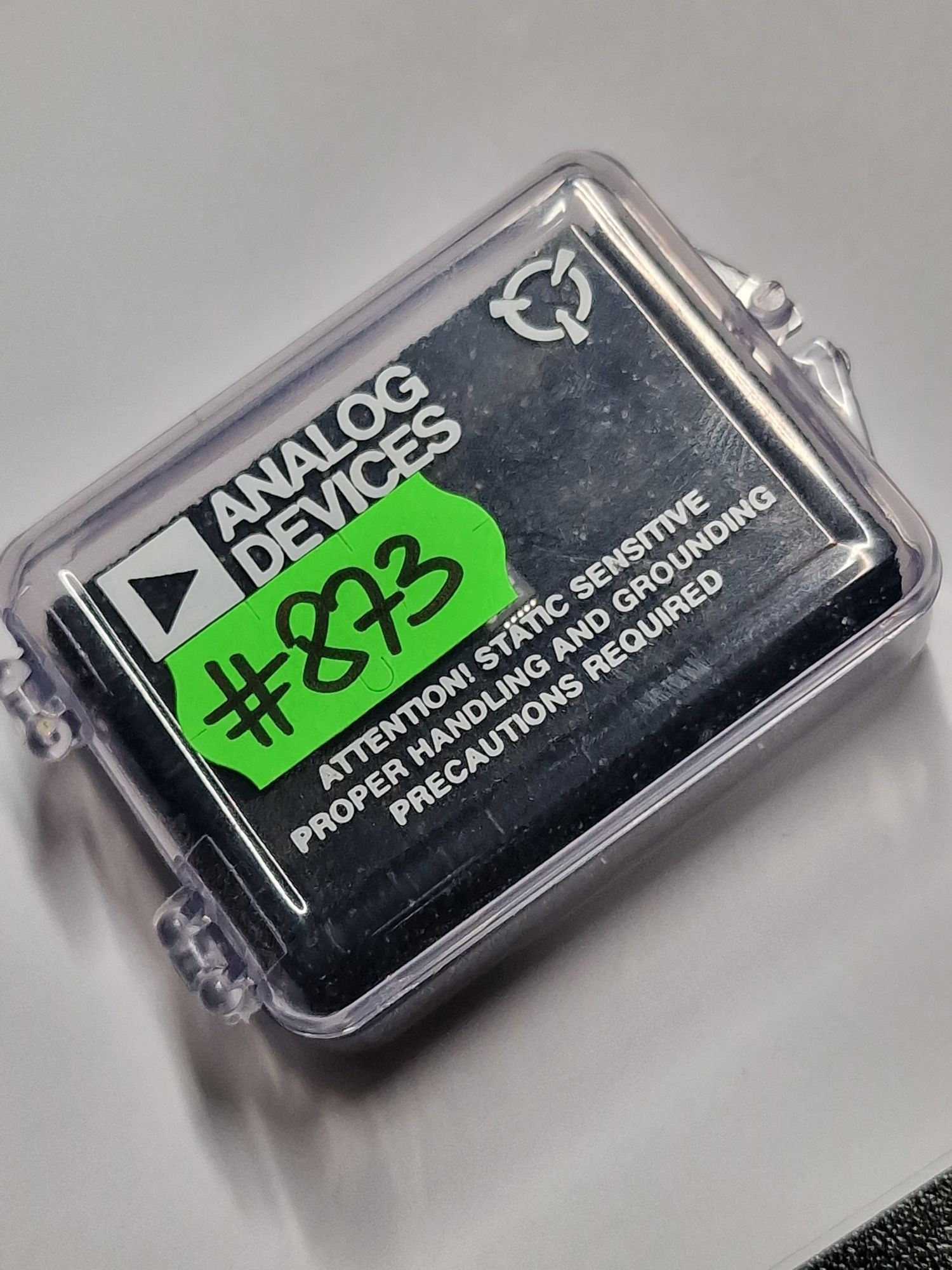 #873   ADM3202 ARU Analog Devices