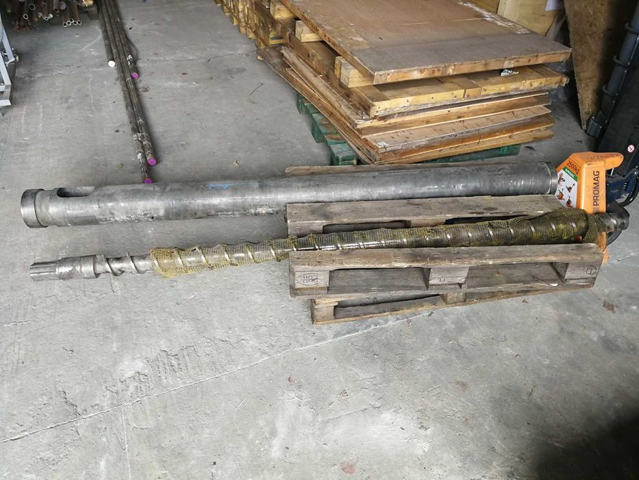 Wytłaczarka włoskiej firmy COMES CS 2000 z nowym układem wytłaczającym