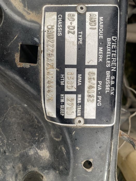 Audi 80 1990 року