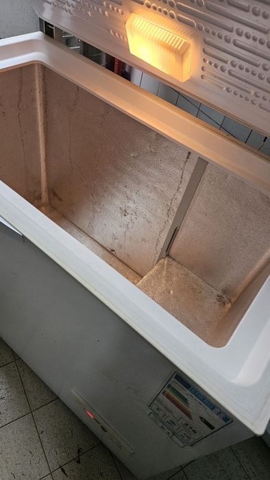 Arcas Congeladoras Indesit – Em bom estado