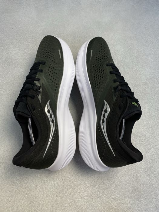 Saucony Ride 46p Mizuno Wave asics lightning gel