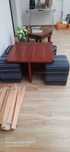 Mesa de centro com 4 pufs