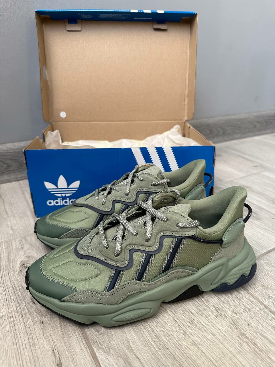 Оригінальні Adidas Ozweego (36.5,38)