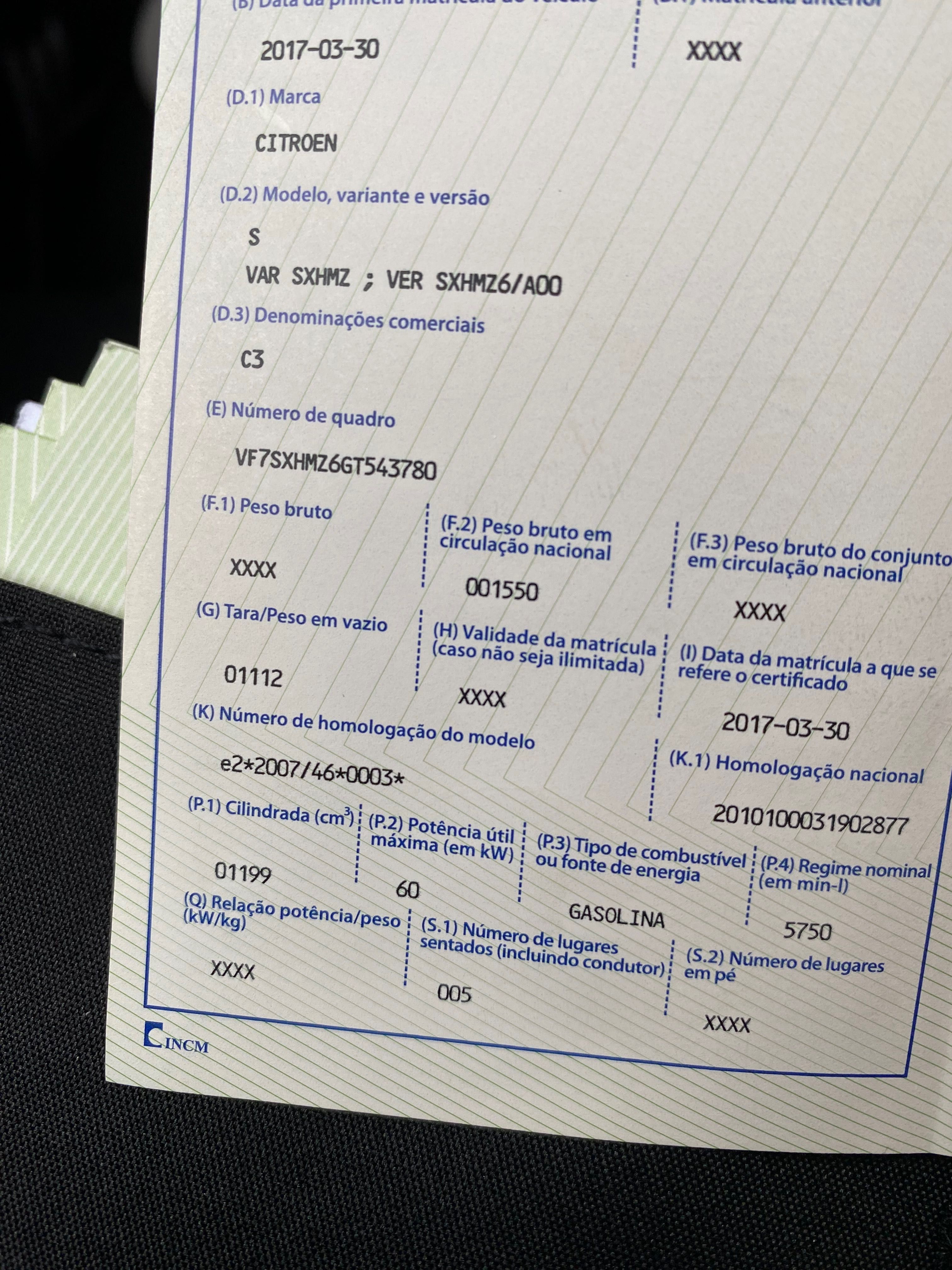 Carro como novo a gasolina