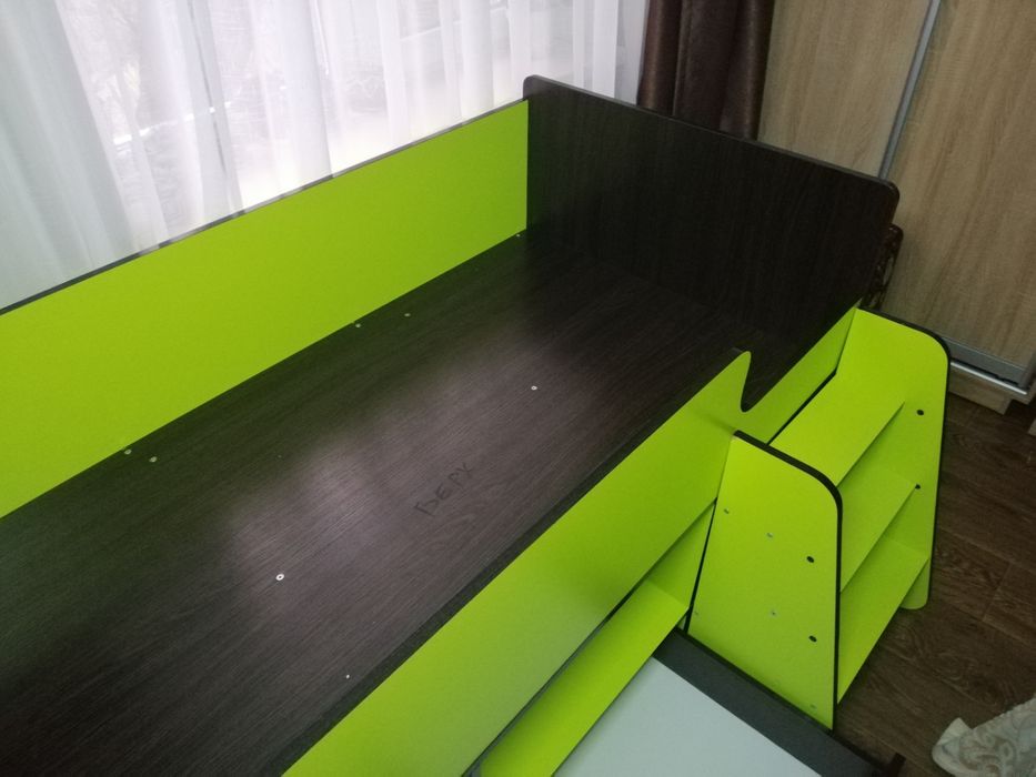 Дитяче ліжко горище з матрацем