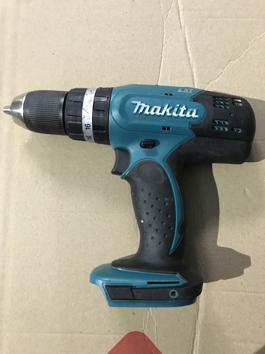 Шуруповерт Makita 18v