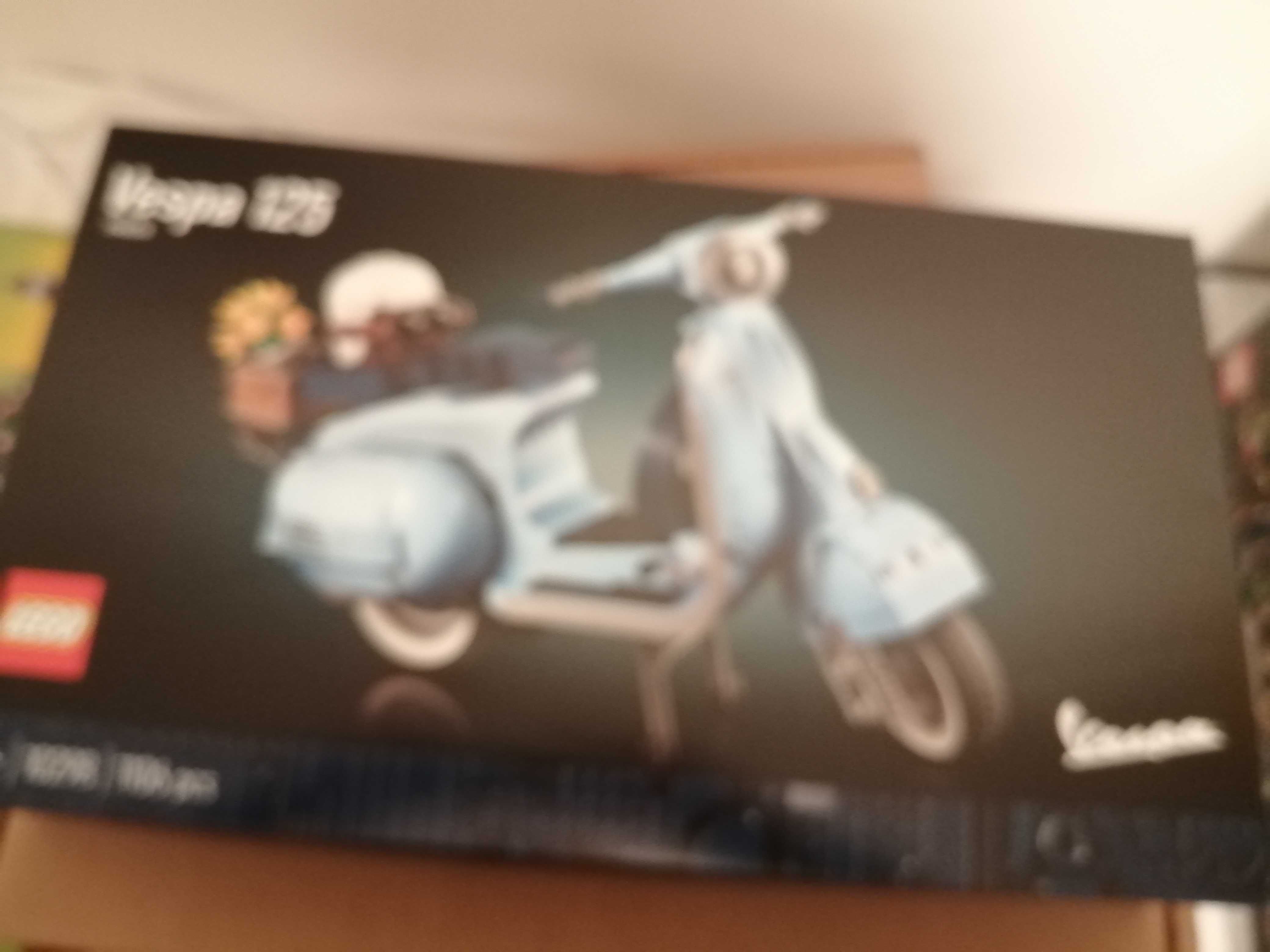 Lego Vespa 10298 selada