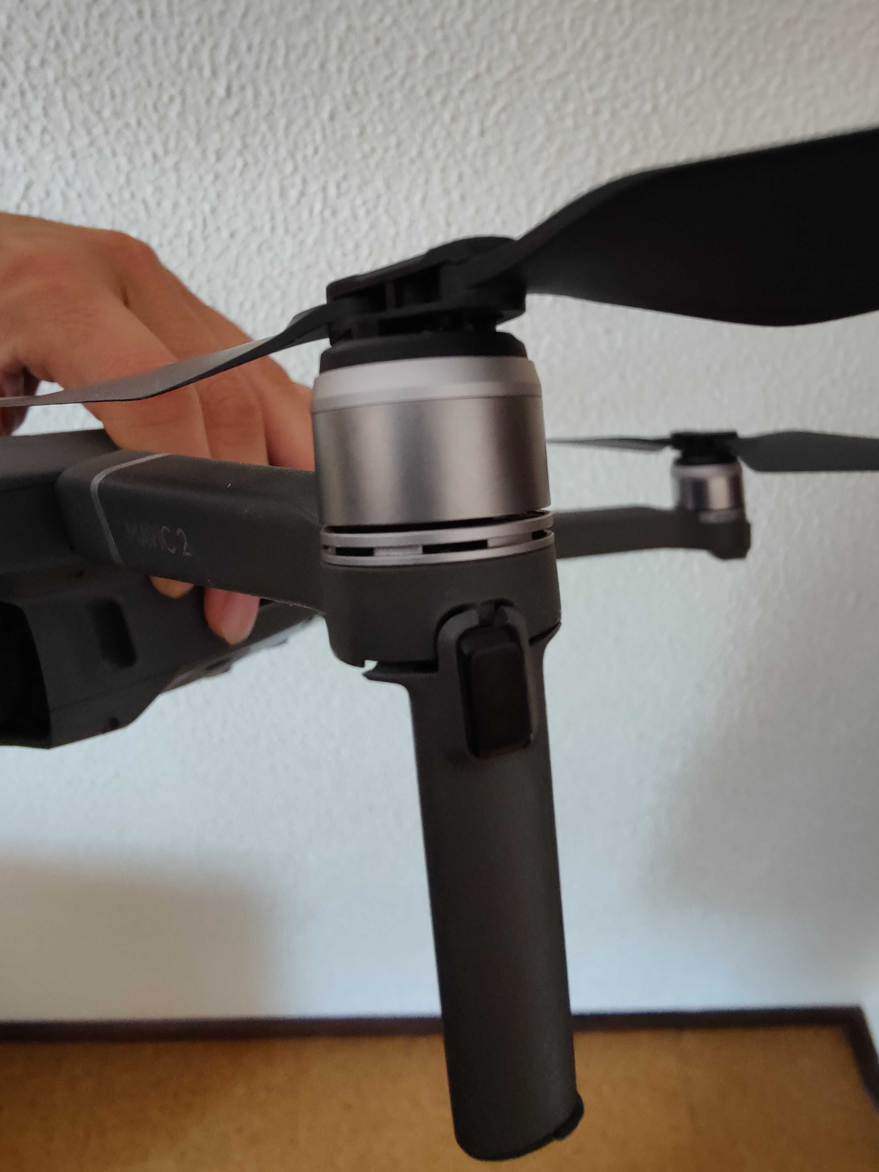 DJI Mavic 2 Pro (c/ 3 baterias)