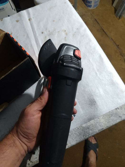 Болгарка Дніпро М