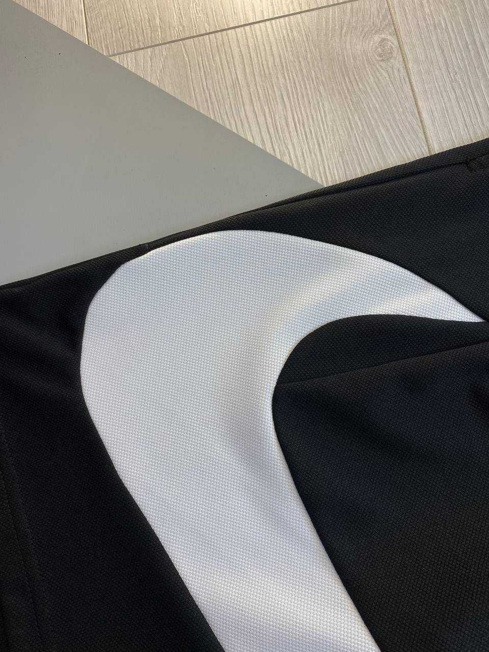 Оригінальні Чоловічі спортивні шорти найк / Nike big swoosh