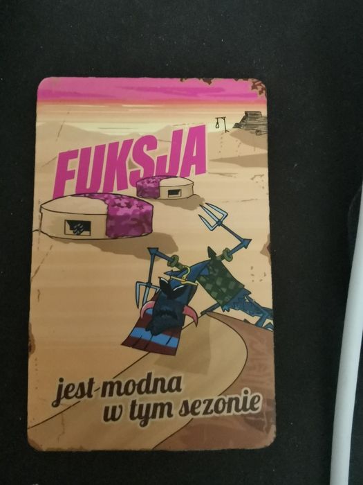 Magnes Kapitan Bomba Fuksna jest modna w tym sezonie