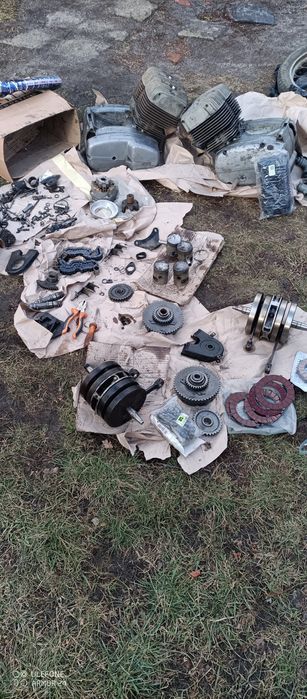 Бак 634-638 ява бардачки сидіння вилка рама мотор циліндри картера CZ