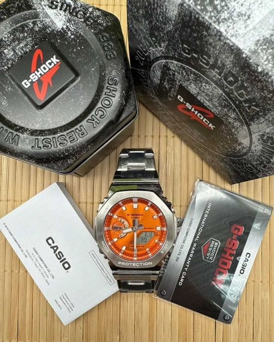 Часы casio G-shock GM-2110D-4A