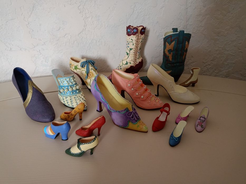 Туфли и казаки от Raine Shoes 1999-2000 Лот из 17 пар обуви - Идеал