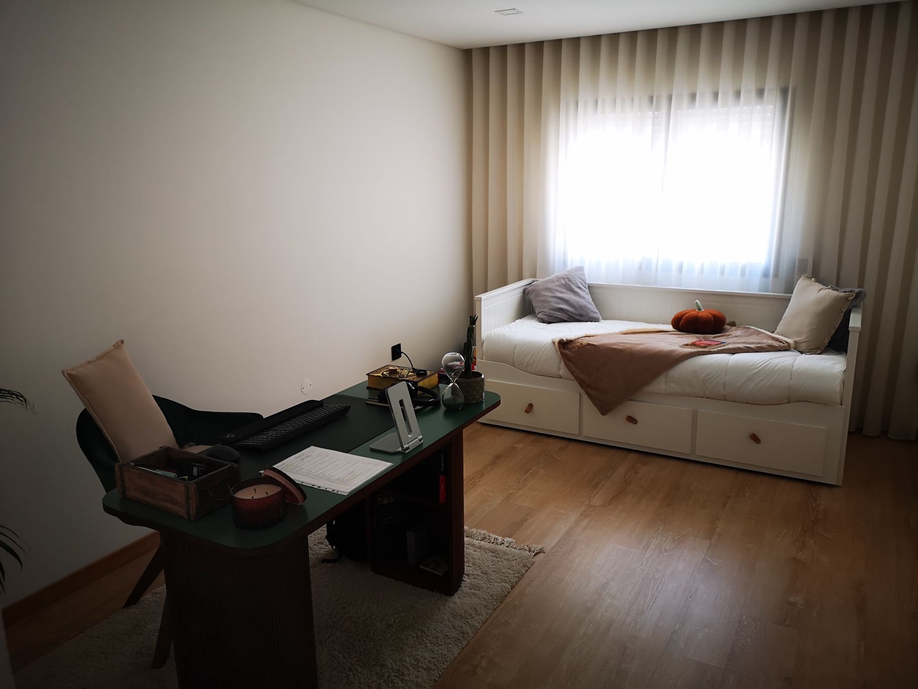 Vendo apartamento T3 em Creixomil, como novo, completamente restaurado