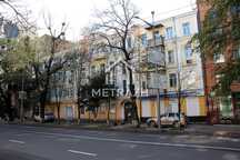 Видова! 3-к квартира Ивана Мазепы 12