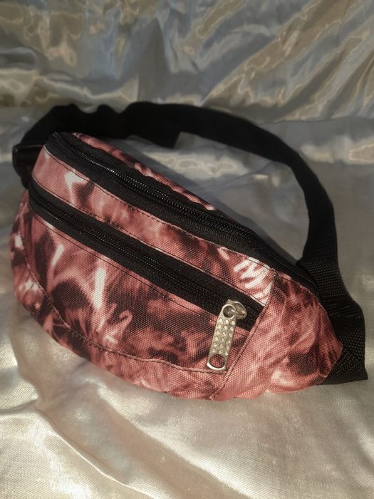 Бананка.  Поясна сумка.